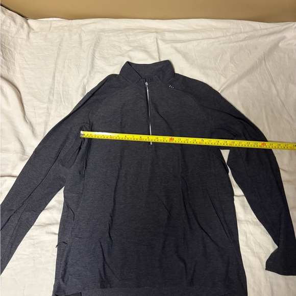 lululemon athletica Men's Dark Gray Zip-Up Sweater - Picture 3 of 5
